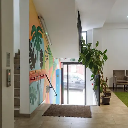Central 5 Apartment - New Building & Parking-2